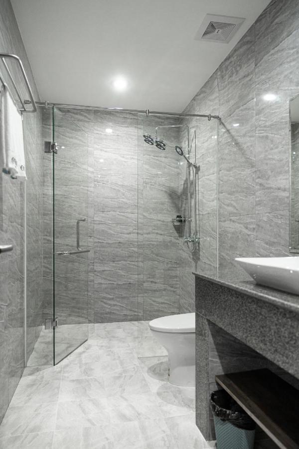 The Onra Hotel Пном Пен Екстериор снимка