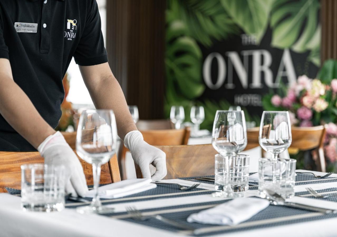 The Onra Hotel Пном Пен Екстериор снимка