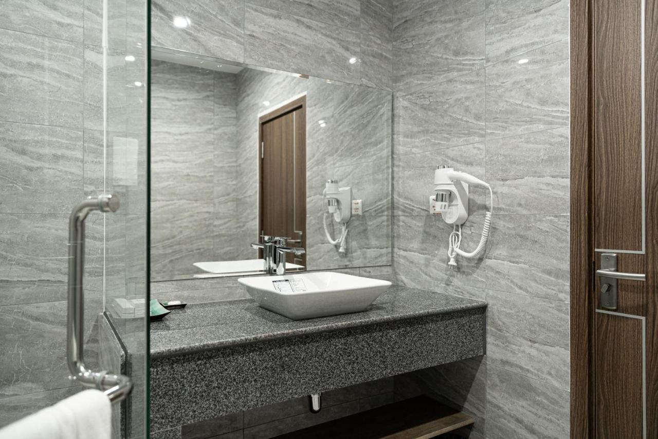 The Onra Hotel Пном Пен Екстериор снимка