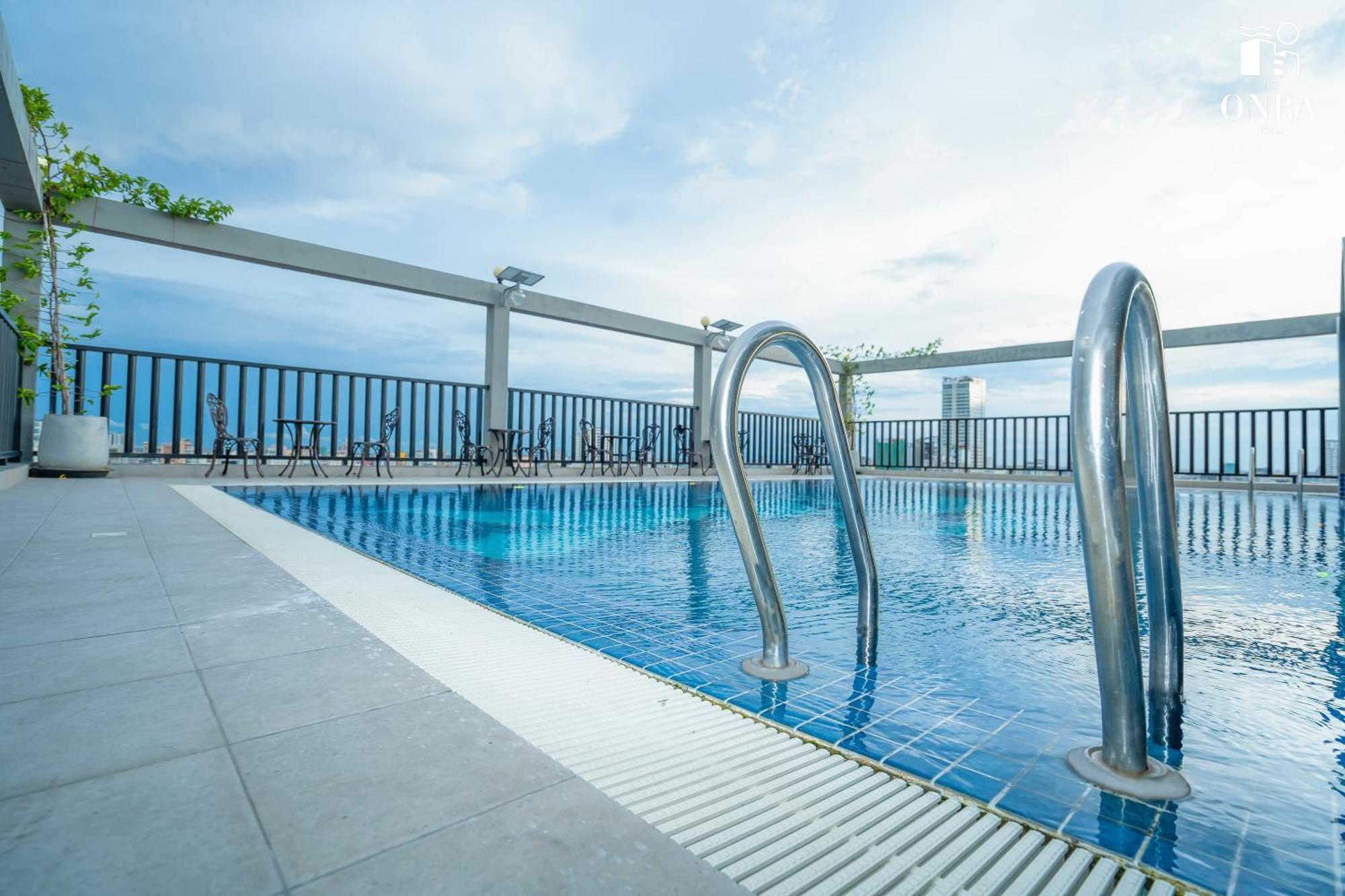 The Onra Hotel Пном Пен Екстериор снимка